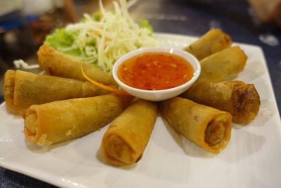 Pannee Guest House Food and drink